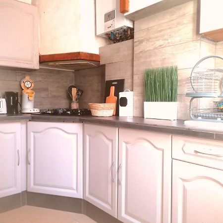 Appartement Spacieux Et Agreable Marseille Luaran gambar